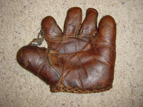 Winchester Single Tunnel Loop Front